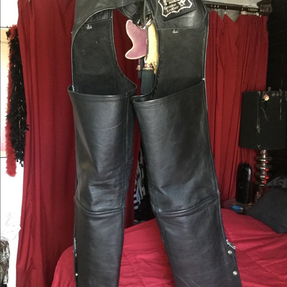 🖤HEAVY LEATHER CHAPS🖤 - Picture 2 of 4